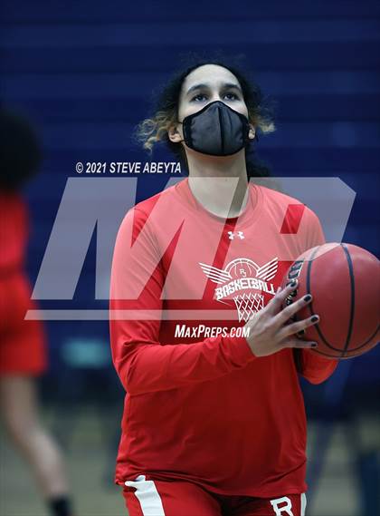 Thumbnail 2 in Regis Jesuit @ ThunderRidge photogallery.
