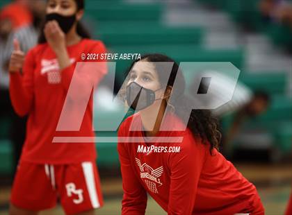 Thumbnail 3 in Regis Jesuit @ ThunderRidge photogallery.