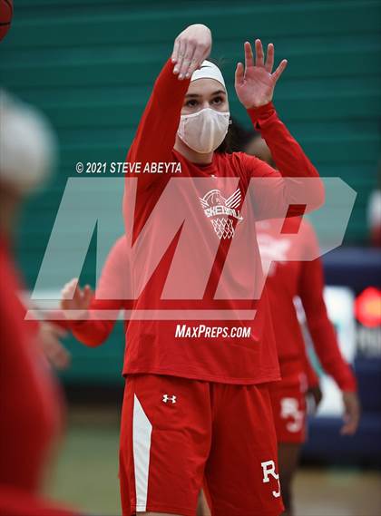 Thumbnail 2 in Regis Jesuit @ ThunderRidge photogallery.