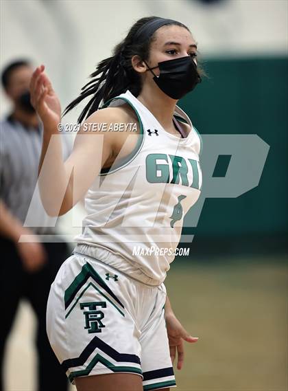 Thumbnail 1 in Regis Jesuit @ ThunderRidge photogallery.