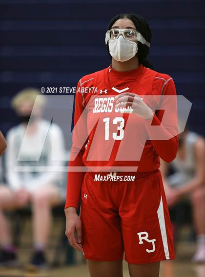 Thumbnail 3 in Regis Jesuit @ ThunderRidge photogallery.