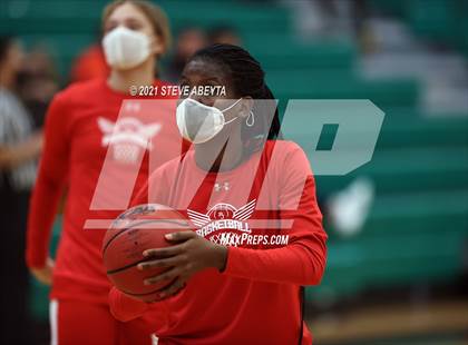 Thumbnail 2 in Regis Jesuit @ ThunderRidge photogallery.