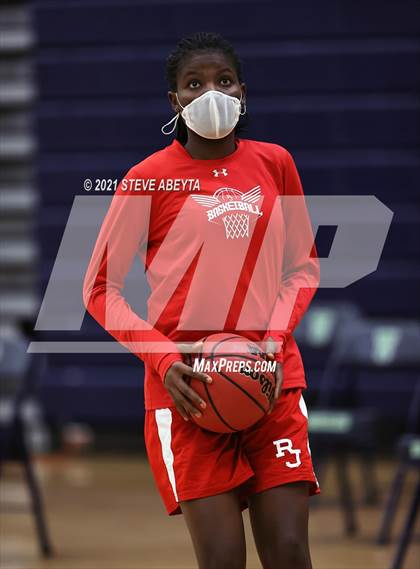 Thumbnail 1 in Regis Jesuit @ ThunderRidge photogallery.