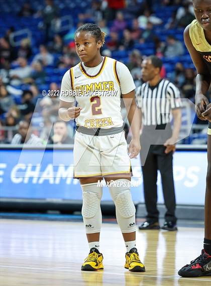 Thumbnail 3 in Summer Creek vs. South Grand Prairie (UIL 6A State Semifinal) photogallery.