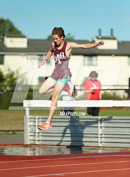 Thumbnail 3 in NYSPHSAA Section 3 State Qualifier photogallery.