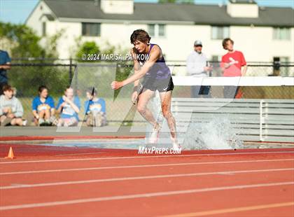 Thumbnail 1 in NYSPHSAA Section 3 State Qualifier photogallery.