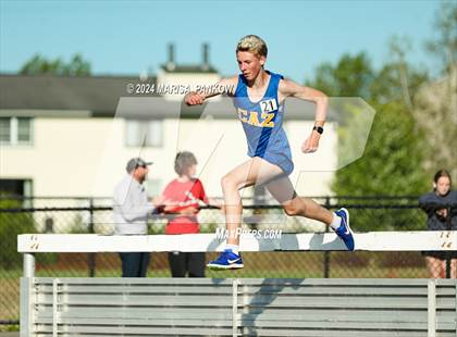Thumbnail 1 in NYSPHSAA Section 3 State Qualifier photogallery.