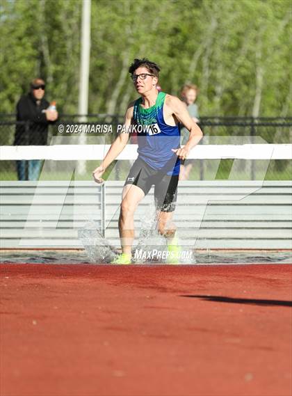 Thumbnail 1 in NYSPHSAA Section 3 State Qualifier photogallery.
