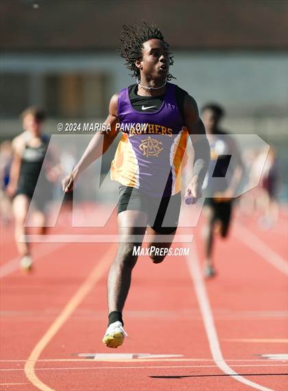 Thumbnail 1 in NYSPHSAA Section 3 State Qualifier photogallery.