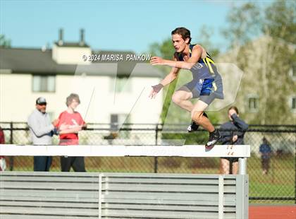 Thumbnail 2 in NYSPHSAA Section 3 State Qualifier photogallery.