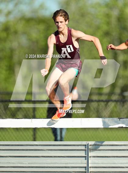 Thumbnail 2 in NYSPHSAA Section 3 State Qualifier photogallery.