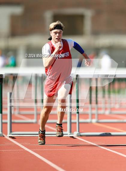 Thumbnail 3 in NYSPHSAA Section 3 State Qualifier photogallery.