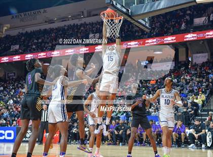 Thumbnail 2 in Sierra Canyon vs. Camden photogallery.