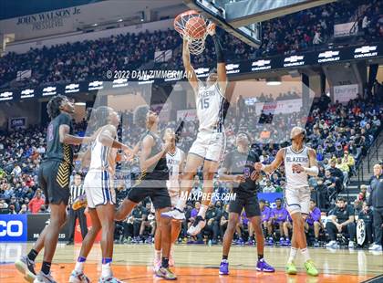 Thumbnail 1 in Sierra Canyon vs. Camden photogallery.