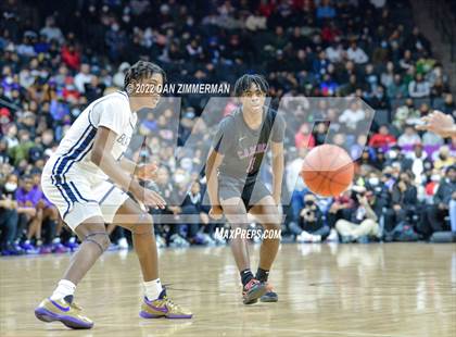 Thumbnail 3 in Sierra Canyon vs. Camden photogallery.