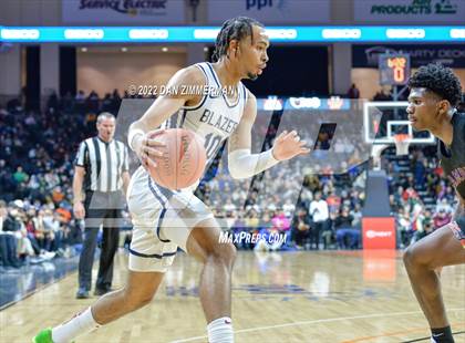 Thumbnail 3 in Sierra Canyon vs. Camden photogallery.