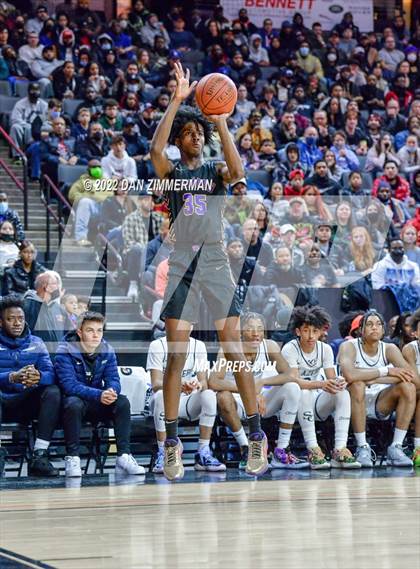 Thumbnail 1 in Sierra Canyon vs. Camden photogallery.