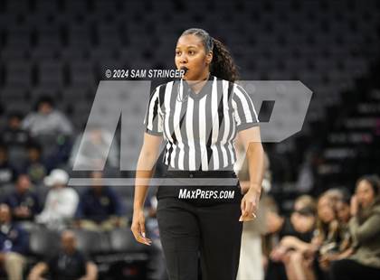 Thumbnail 3 in Bishop Montgomery @ Bishop O'Dowd (CIF State Division 1 Final) photogallery.