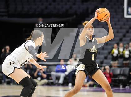 Thumbnail 3 in Bishop Montgomery @ Bishop O'Dowd (CIF State Division 1 Final) photogallery.