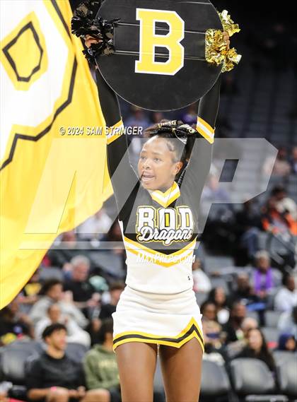Thumbnail 2 in Bishop Montgomery @ Bishop O'Dowd (CIF State Division 1 Final) photogallery.