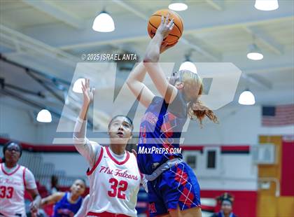 Thumbnail 1 in Southern Nash @ Seventy-First (NCHSAA 3A 1st Round) photogallery.
