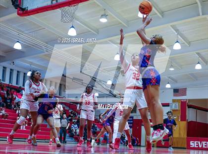 Thumbnail 1 in Southern Nash @ Seventy-First (NCHSAA 3A 1st Round) photogallery.