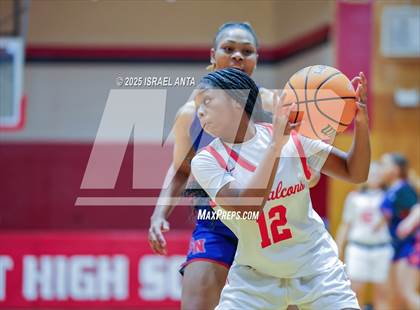 Thumbnail 3 in Southern Nash @ Seventy-First (NCHSAA 3A 1st Round) photogallery.