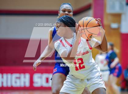Thumbnail 1 in Southern Nash @ Seventy-First (NCHSAA 3A 1st Round) photogallery.