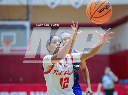 Thumbnail 1 in Southern Nash @ Seventy-First (NCHSAA 3A 1st Round) photogallery.