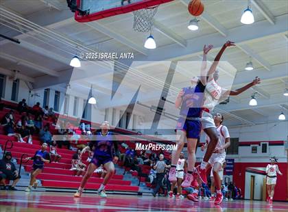 Thumbnail 3 in Southern Nash @ Seventy-First (NCHSAA 3A 1st Round) photogallery.