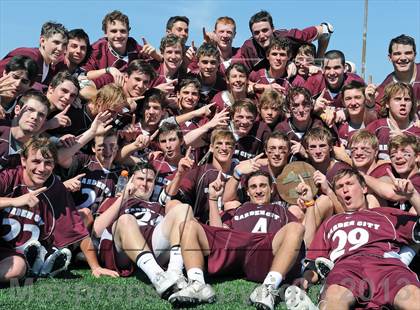 Thumbnail 1 in Garden City vs Miller Place (NYSPHSAA Class B Regional Final) photogallery.