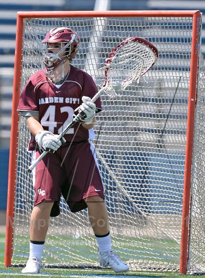 Thumbnail 1 in Garden City vs Miller Place (NYSPHSAA Class B Regional Final) photogallery.