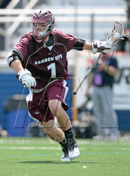 Thumbnail 1 in Garden City vs Miller Place (NYSPHSAA Class B Regional Final) photogallery.