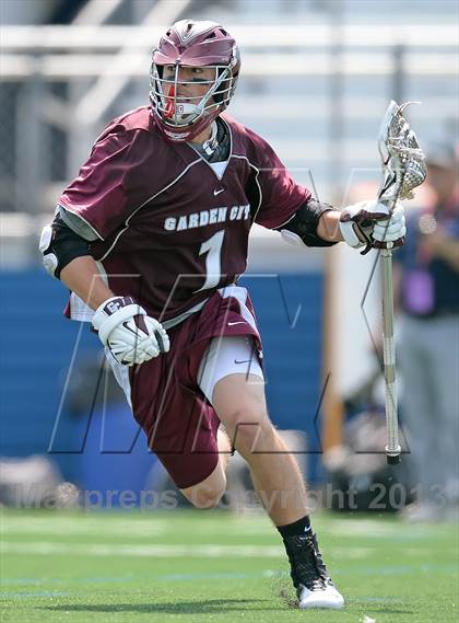 Thumbnail 2 in Garden City vs Miller Place (NYSPHSAA Class B Regional Final) photogallery.