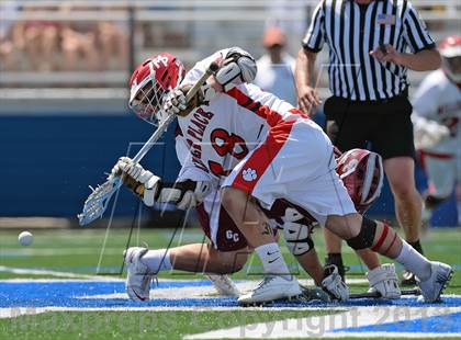 Thumbnail 2 in Garden City vs Miller Place (NYSPHSAA Class B Regional Final) photogallery.