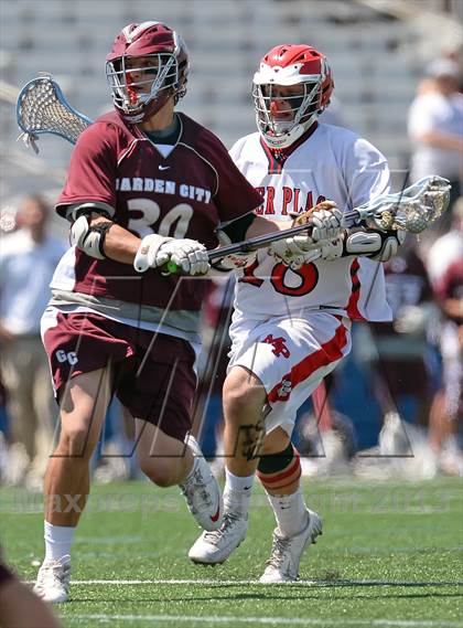 Thumbnail 1 in Garden City vs Miller Place (NYSPHSAA Class B Regional Final) photogallery.