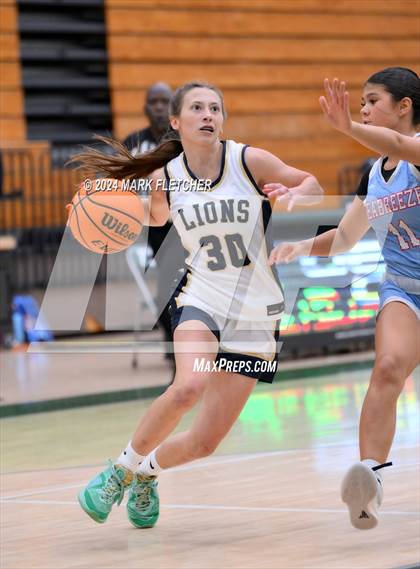 Thumbnail 3 in Seabreeze vs Calvary Christian Academy (Flagler-Palm Coast Bulldog Tipoff) photogallery.