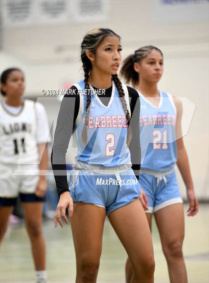 Thumbnail 2 in Seabreeze vs Calvary Christian Academy (Flagler-Palm Coast Bulldog Tipoff) photogallery.