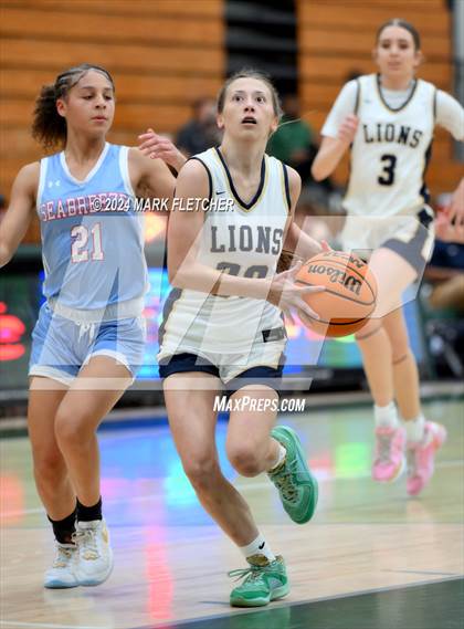 Thumbnail 1 in Seabreeze vs Calvary Christian Academy (Flagler-Palm Coast Bulldog Tipoff) photogallery.
