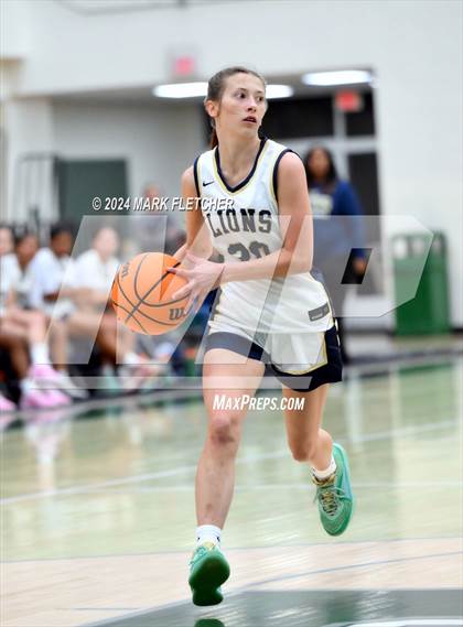 Thumbnail 1 in Seabreeze vs Calvary Christian Academy (Flagler-Palm Coast Bulldog Tipoff) photogallery.