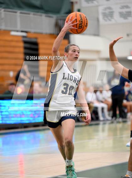 Thumbnail 3 in Seabreeze vs Calvary Christian Academy (Flagler-Palm Coast Bulldog Tipoff) photogallery.