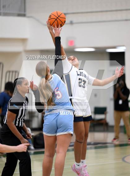 Thumbnail 3 in Seabreeze vs Calvary Christian Academy (Flagler-Palm Coast Bulldog Tipoff) photogallery.