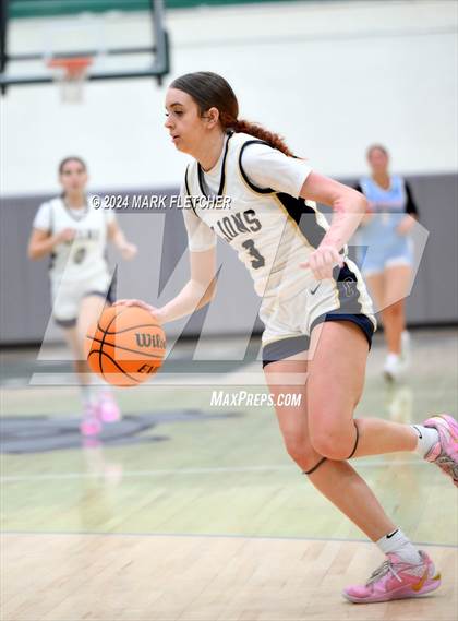 Thumbnail 1 in Seabreeze vs Calvary Christian Academy (Flagler-Palm Coast Bulldog Tipoff) photogallery.