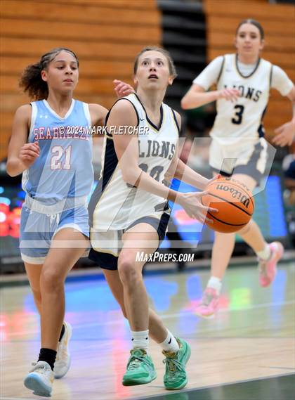 Thumbnail 2 in Seabreeze vs Calvary Christian Academy (Flagler-Palm Coast Bulldog Tipoff) photogallery.