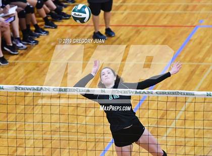 Thumbnail 3 in Benjamin Franklin vs Chalmette (Newman Tournament) photogallery.