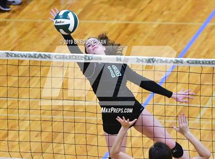 Thumbnail 1 in Benjamin Franklin vs Chalmette (Newman Tournament) photogallery.