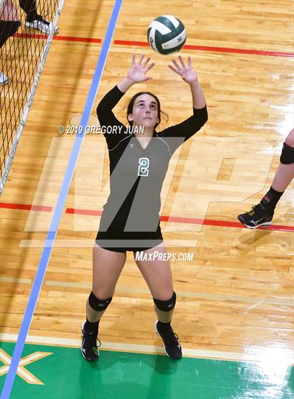 Thumbnail 3 in Benjamin Franklin vs Chalmette (Newman Tournament) photogallery.
