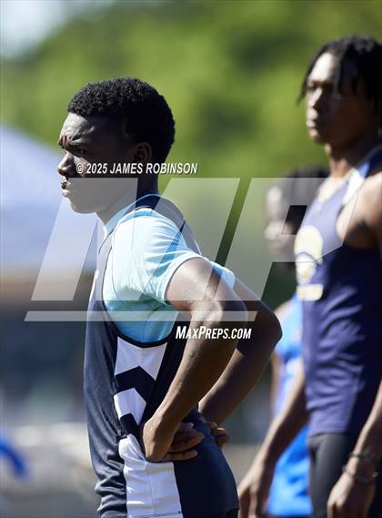 Thumbnail 3 in Gateway Conference Championships (400m) photogallery.
