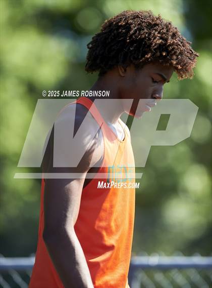 Thumbnail 3 in Gateway Conference Championships (400m) photogallery.