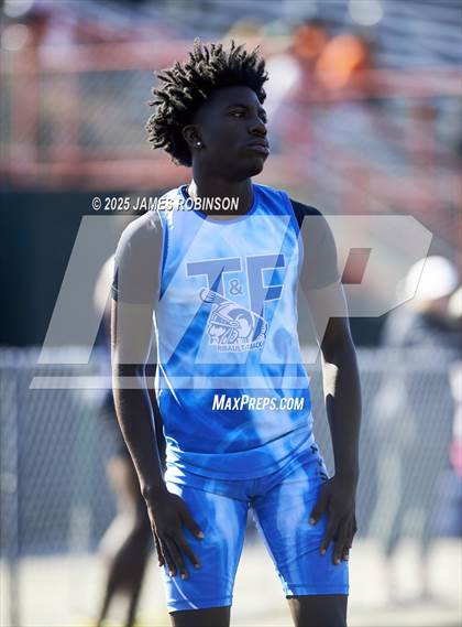 Thumbnail 2 in Gateway Conference Championships (400m) photogallery.